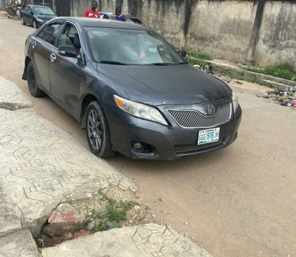 A picture of Camry xle 09