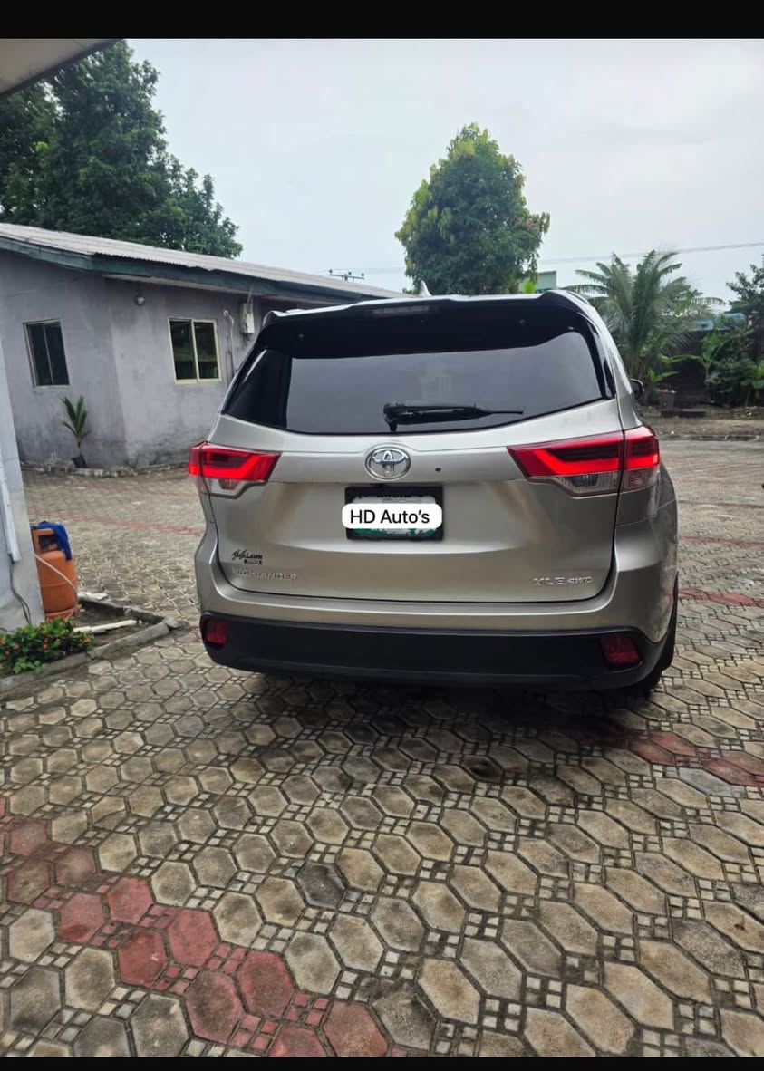 A picture of 2015 Highlander