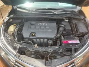 A picture of Toyota corolla 2015 model for Sale Engine top gasket change