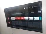 A picture of NAUza TV NCH 43 SMART TCL nipgie 0689319654 Bei 575