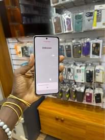A picture of Samsung flip 3