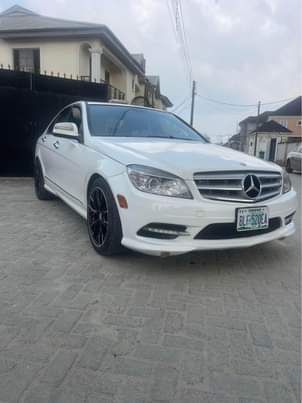 A picture of Mercedes benz C300