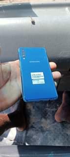 A picture of samsung a7