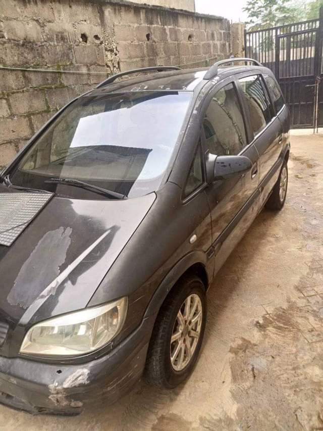 A picture of Opel Zafira