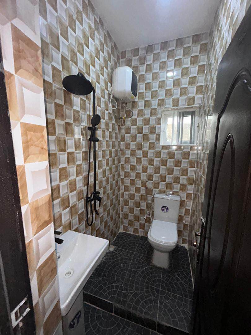 A picture of AMAZING ELEBU IBADAN LETTING
