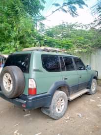 A picture of TOYOTA PRADO Year 2001 Colour Green Engine 3Rz Mileage Million