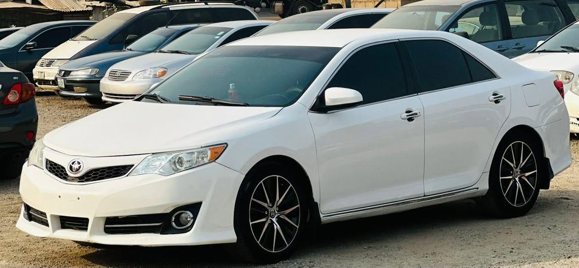 A picture of Car