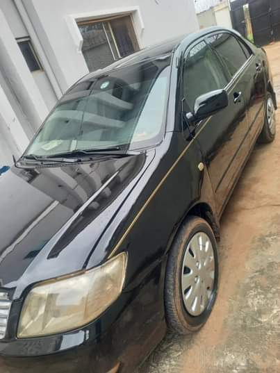 A picture of Toyota Bank Corolla 07 Engine Gear Ac chilling Location is