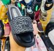 A picture of Wholesale and retail sale shoes