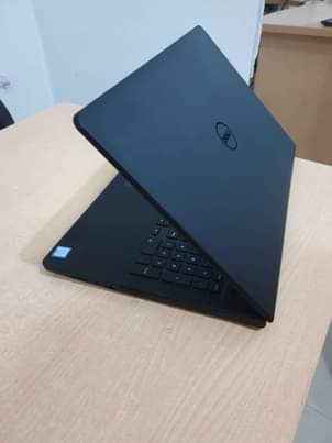 A picture of Dell Inspiron 15
