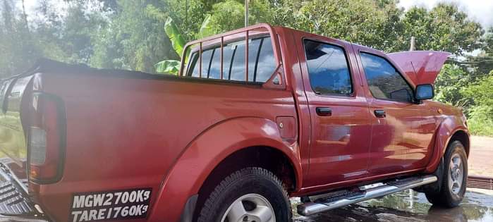 nissan frontier