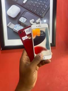 A picture of Iphone 8G