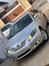 A picture of Another Selling Unit Toyota Camry Luxury Silver Color Edition 2008
