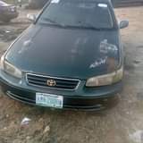 A picture of Toyota Camry tiny big Engine and gear is perfect 800k