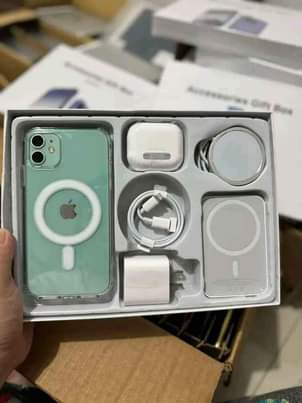 A picture of Iphone 11 original 128gb