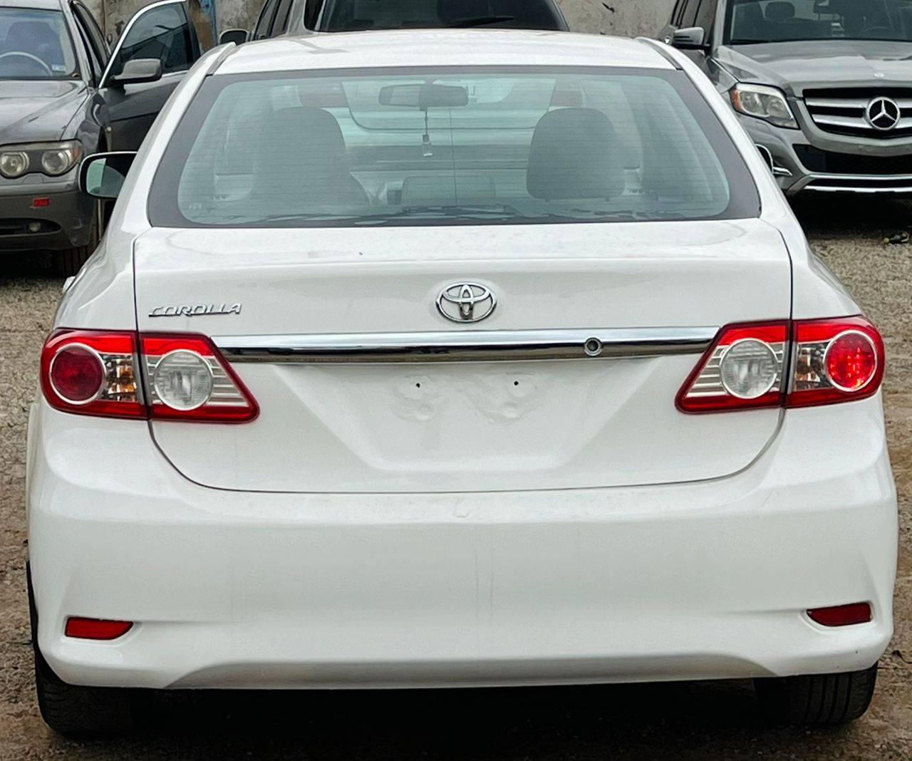 A picture of 2012 Toyota Corolla LE 2012