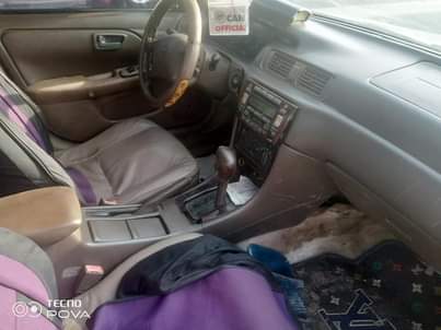 A picture of Toyota Camry drop light