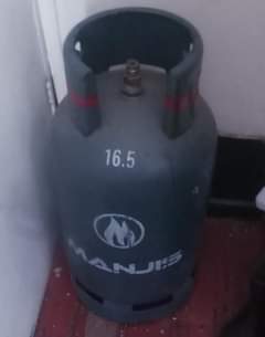 A picture of Nauza mtungi mkubwa wa gesi manjis