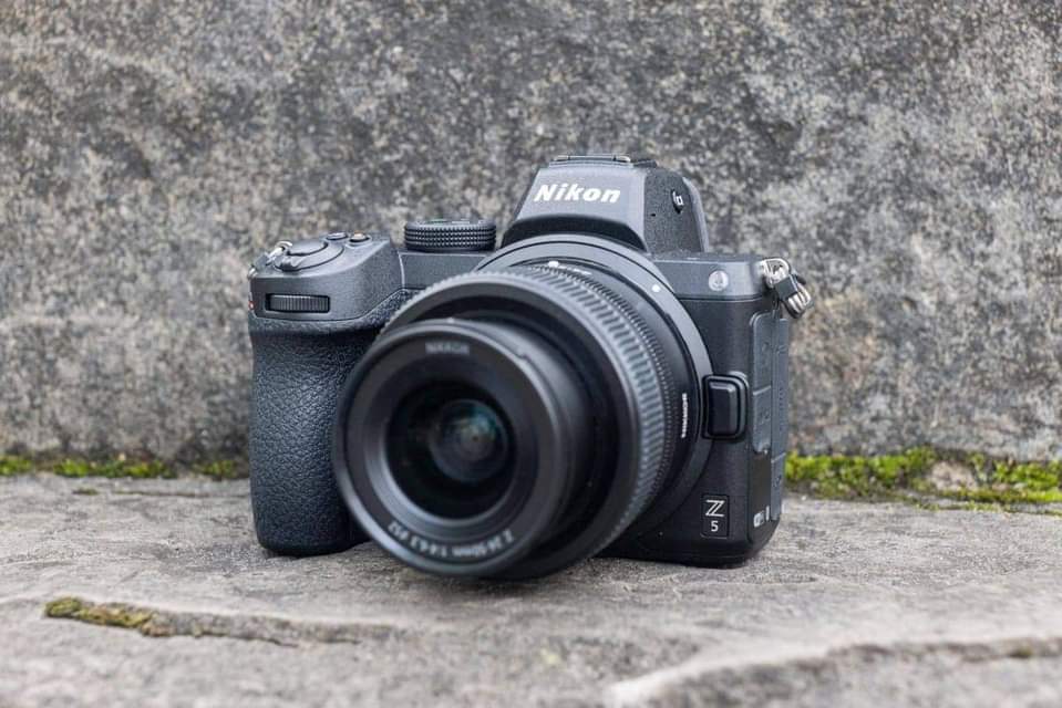 nikon
