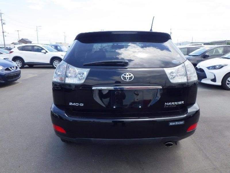 A picture of 2012 TOYOTA HARRIER