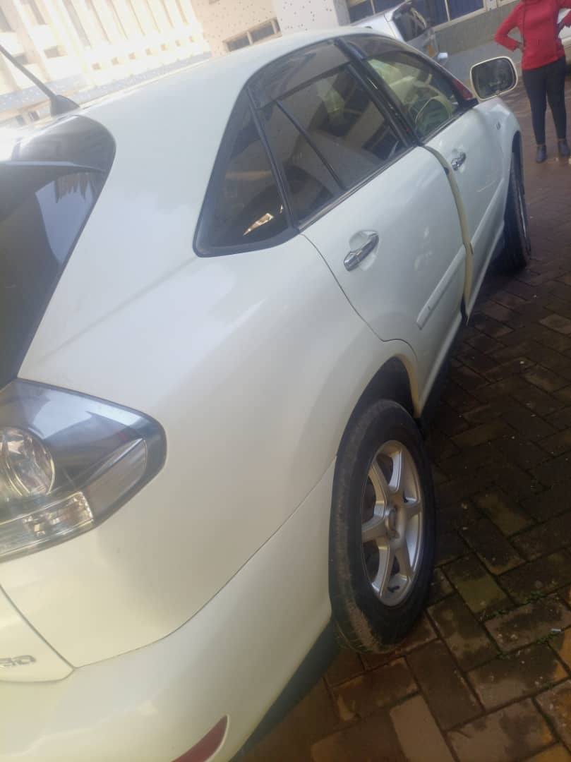 A picture of Harria kawundo 19m Call 0701488581 WhatsApp 0776417404