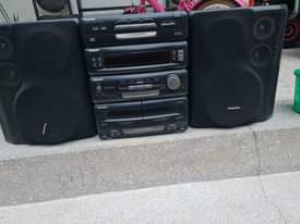 A picture of Music system panasonic SA CH73