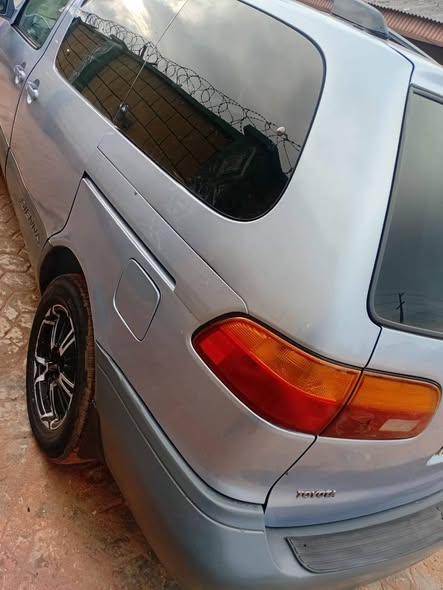 A picture of Toyota Sienna