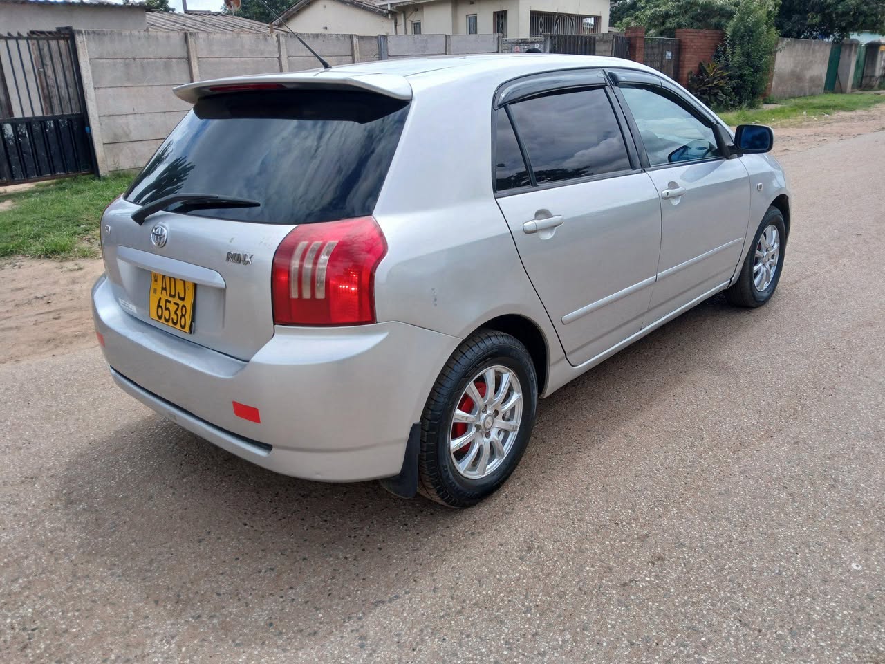 used toyota runx
