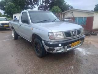 used nissan hardbody