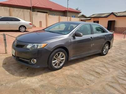 A picture of 2013 Toyota Camry