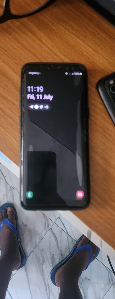 A picture of Samsung s8