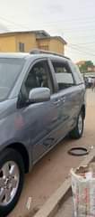 A picture of dealer deal Toyota sienna XLE everything is working perfect nothing