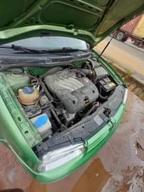 A picture of Volkswagen golf YEAR MODEL 2002 TRANSMISSION Automatic CONDITION Buy And