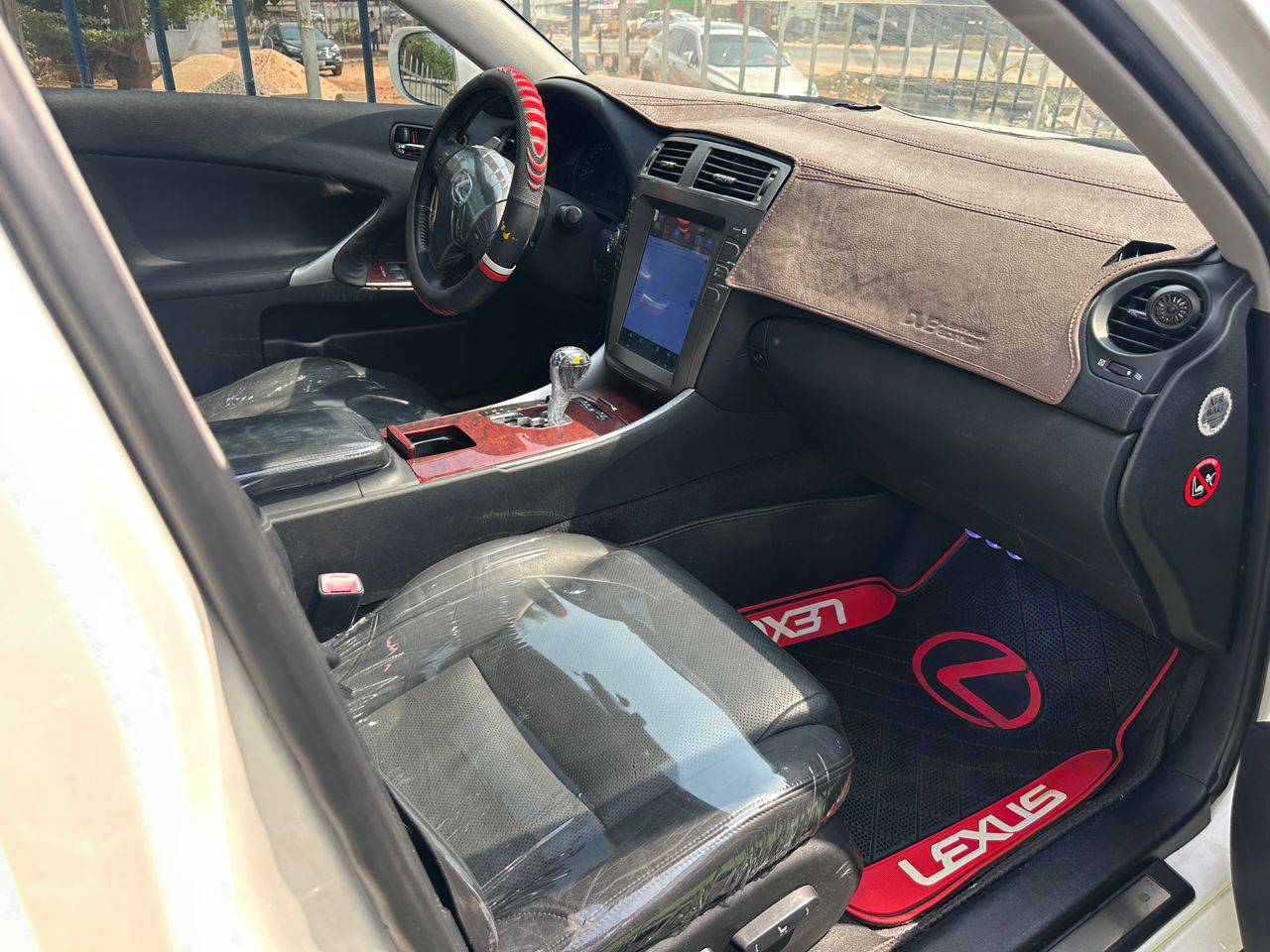 A picture of Car