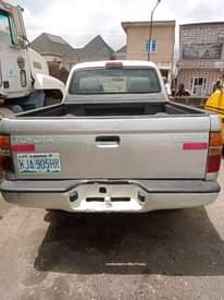 A picture of Good deal Clean Toyota Tacoma 2006 everything working perfectly AC