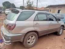 A picture of 1998 Japan Toyota Harrer
