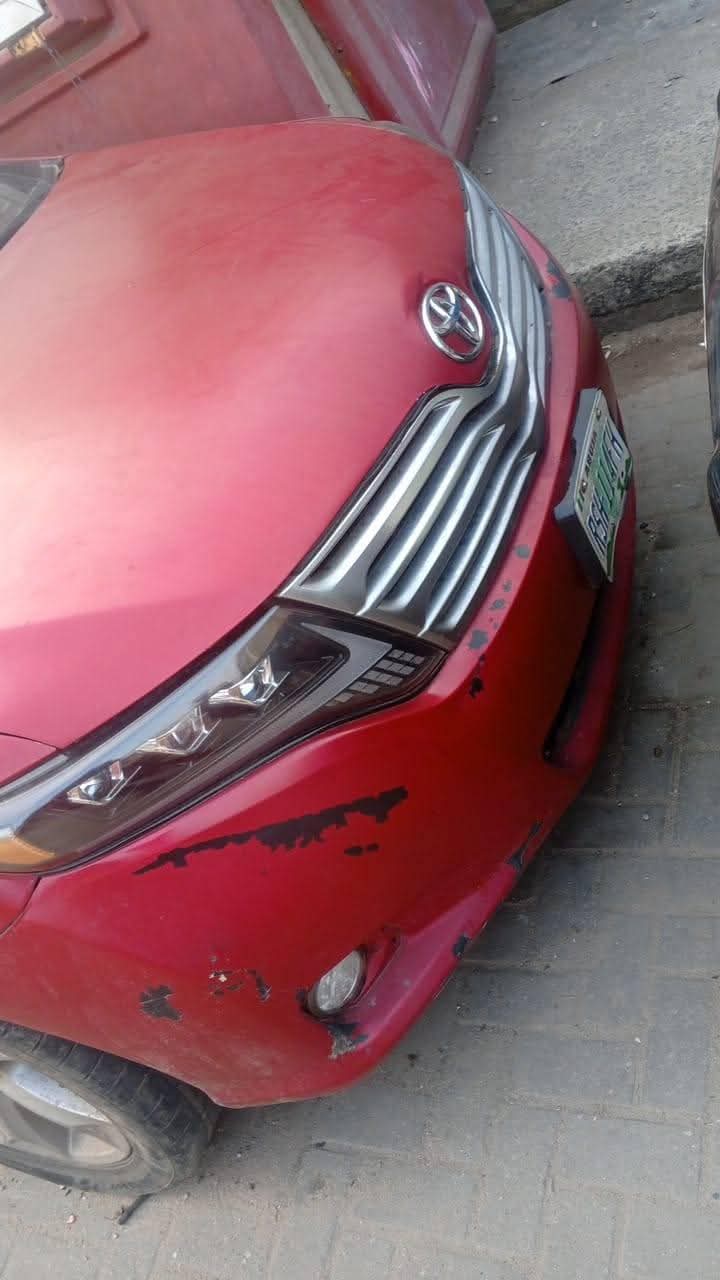 A picture of 2010 Toyota venza