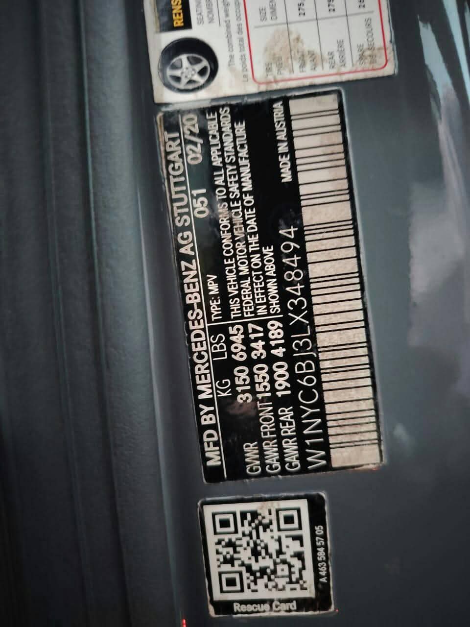 A picture of G class mercedes benz G63 2020