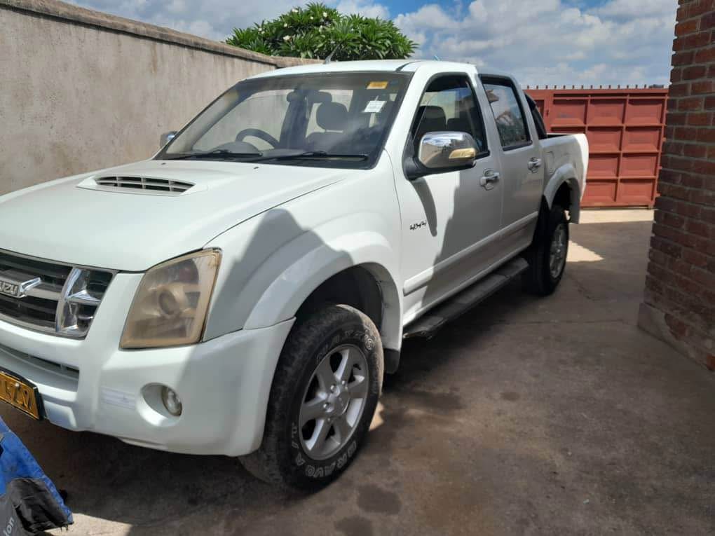 classifieds/cars isuzu
