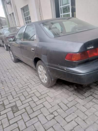 A picture of 2002 Toyota Camry Envelope First body Standard Engine and Gear