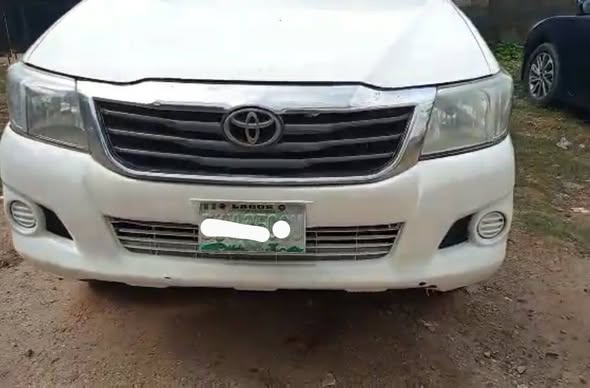 A picture of Distressed sale of Toyota Hilux 2010