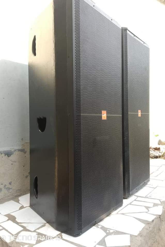 speakers