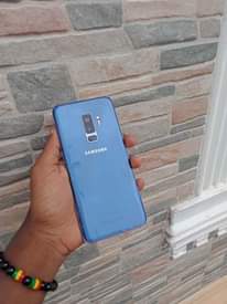 A picture of SAMSUNG S9 PLUS