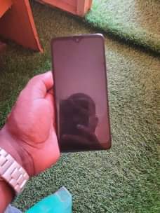 A picture of Samsung A51 4gb ram 128gb rom