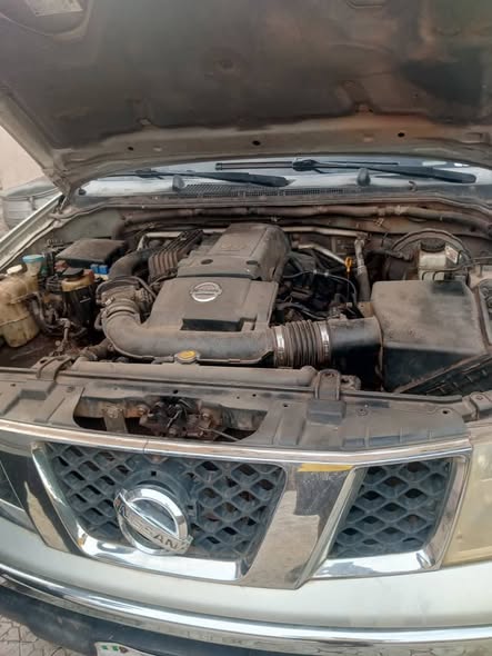 A picture of NISSAN TRUCK