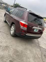 A picture of Clean 2012 Toyota Highlander sport LIMITED EDITION buy and traveling