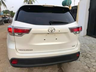 A picture of Toyota Highlander 2017 model Tokuz available in Lagos 17 million