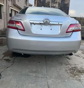A picture of 2010 Camry XLE Toks standard full option First body nothing