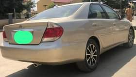 A picture of 2004 Toyota Camry
