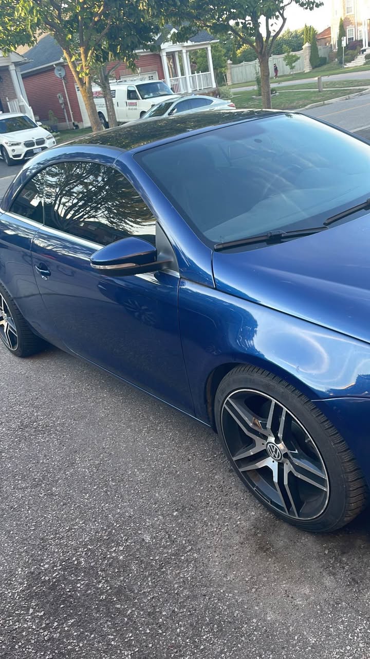 A picture of 2009 Volkswagen eos